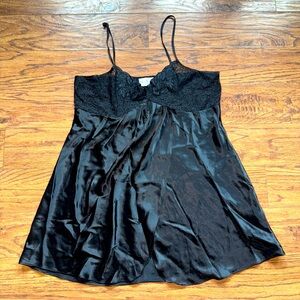 Val Mode SZ L Lingerie Negligee Night Gown Vintage 1980 Silky Lace Sexy Babydoll